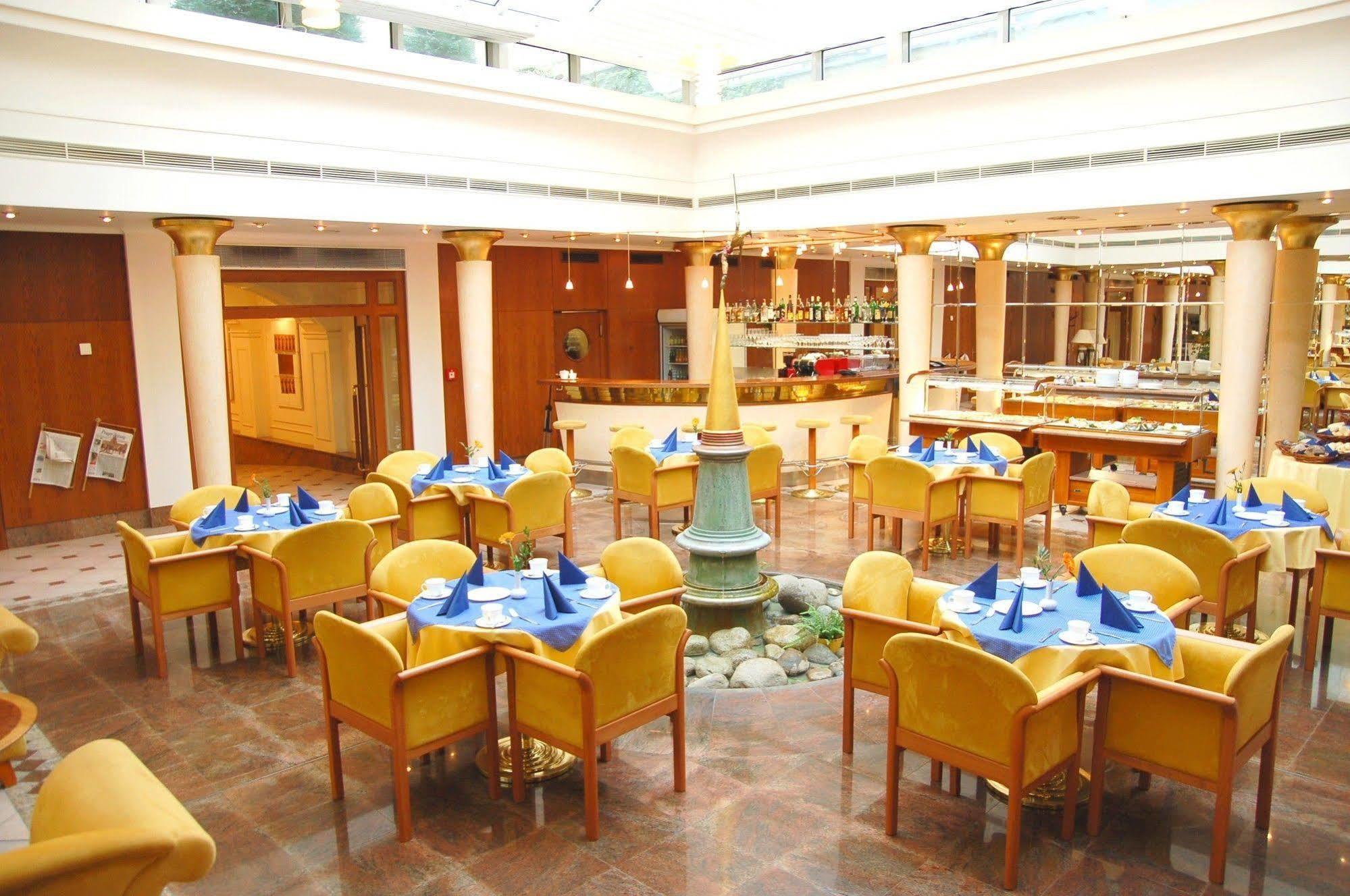 Galerie Royale Hotel Praga Exterior foto